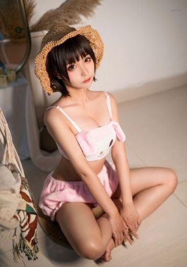 校霸犯错被学霸罚带钢笔去上课_BD英语高清视频观看